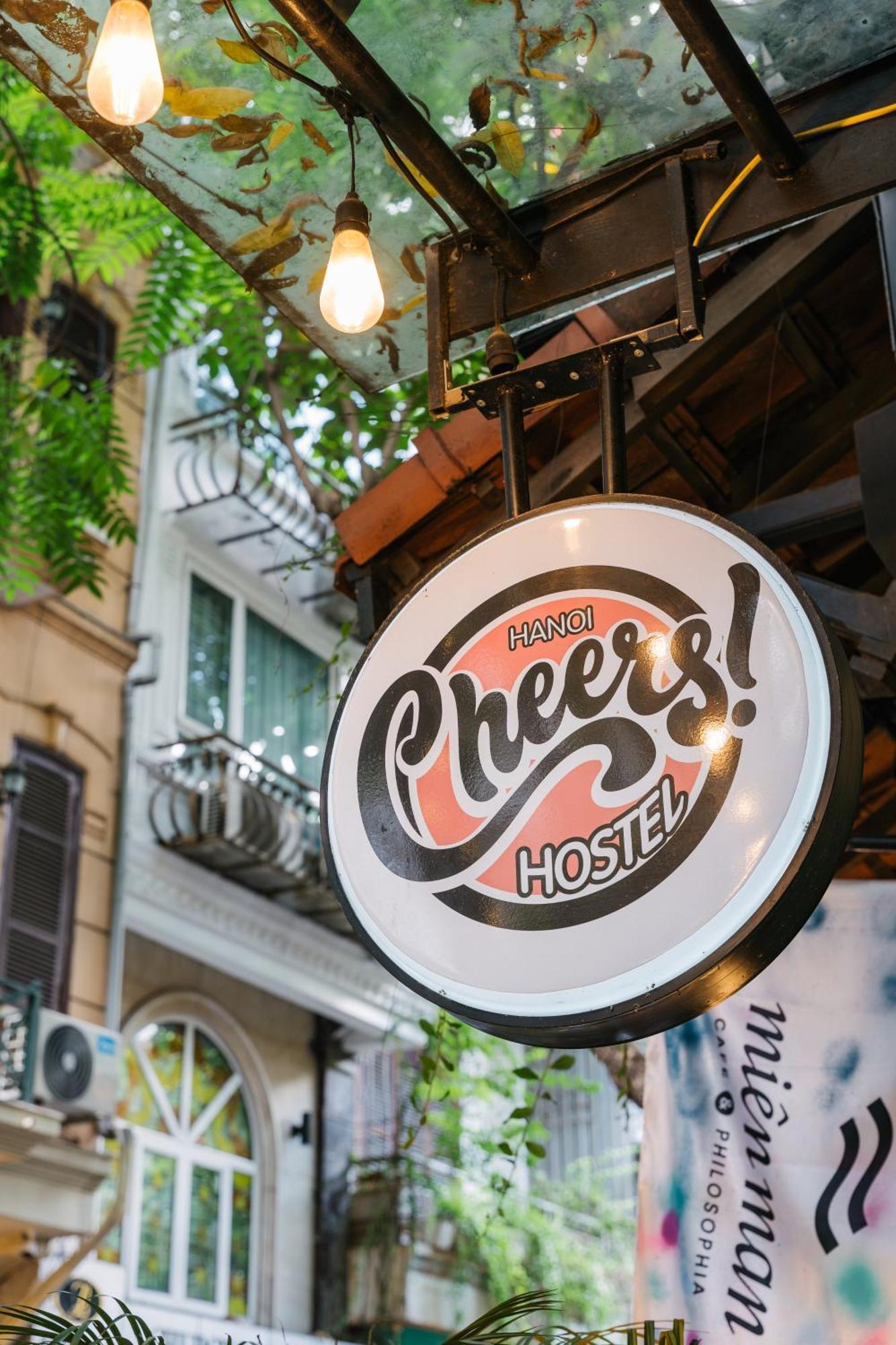 Cheers Hostel Hanoi Dış mekan fotoğraf